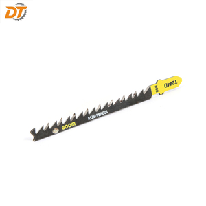 Jeu de 5 lames de <span class=keywords><strong>scie</strong></span> sauteuse DT T244D de 4 pouces à 6 TPI avec tige en T <span class=keywords><strong>pour</strong></span> une coupe rapide du bois et des découpes en spirale - Product Image 2