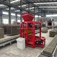 Machine à fabriquer des briques creuses QT 4-26 Hongfan, système de vibration puissant à moteur, blocs de qualité supérieure, prix d'usine bas, pour l'Afrique