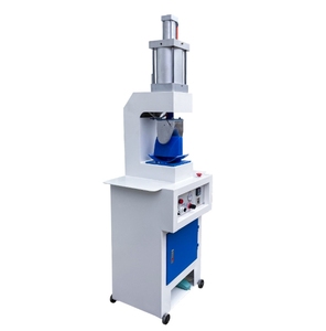 Máquina de conformado de presión superior de estación única para fábrica de calzado, para conformado de superficies, conformado secundario de calzado tipo 'Steamed Bun' y laminación - Product Image 2