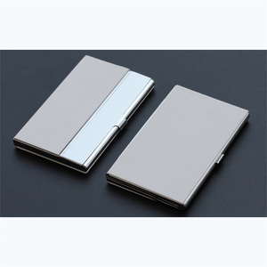 Biểu Tượng Tùy Chỉnh Người Đàn Ông Và Phụ Nữ Kinh Doanh Quà Tặng Thời Trang Cá Nhân PU Da Kim Loại Chủ Thẻ Kinh Doanh - Product Image 6