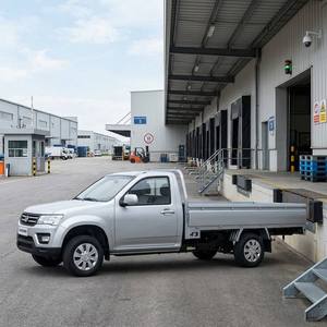 Camion léger Changan Euro 5 neuf 4x2 à essence avec plateau et benne pour le transport express - Product Image 5