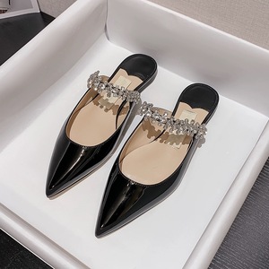 Sandales plates d'été pour femmes en cuir verni de haute qualité, sexy, à bout pointu, avec bride à la cheville, ornées de cristaux, style Mary Jane, légères - Product Image 1
