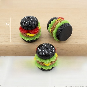 Juguete de Comida para Casa de Muñecas, Pastel de Hamburguesa <span class=keywords><strong>Multicapa</strong></span>, Accesorios de Resina con Pegamento en Crema, Colgante Decorativo - Product Image 6