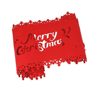 Familia Navidad vacaciones <span class=keywords><strong>Mesa</strong></span> Lino cena fiesta <span class=keywords><strong>Mesa</strong></span> decoración Navidad copos ciervo <span class=keywords><strong>fieltro</strong></span> rojo <span class=keywords><strong>camino</strong></span> <span class=keywords><strong>de</strong></span> <span class=keywords><strong>mesa</strong></span> - Product Image 1