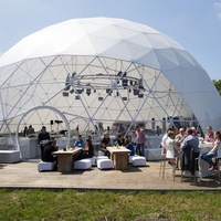 Vente flash - Tente dôme géodésique personnalisée pour événements en plein air, avec prix pour 50 à 100 personnes