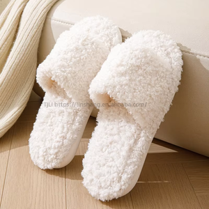 Las Pantuflas Planas con Suela de PVC Más Populares para Mujer, Pantuflas con Parte Superior de Felpa, Nuevos Estilos con la Mejor Calidad de Fábrica - Product Image 3