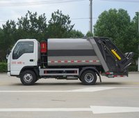 Camion à ordures diesel de compacteur de transmission manuelle d'ISUZU 4x2 nouvel état utilisé de 5.3 mètres cubes pour l'assainissement de construction