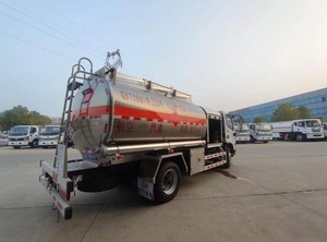 Camión Cisterna de Combustible Dongfeng Dolica 4x2 con Tanque de Aleación de Aluminio, Capacidad de <5000L para Reabastecimiento por Presión y Gravedad - Product Image 4