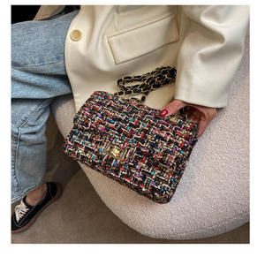 批发奢华设计师女士斜挎包女链条女士单肩包 - Product Image 6