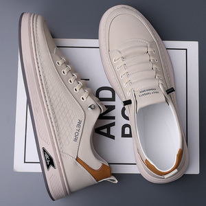 Chilowa Zapatillas de deporte informales de cuero para hombre, suela de goma transpirable de tacón bajo, zapatos para caminar de ocio - Product Image 3