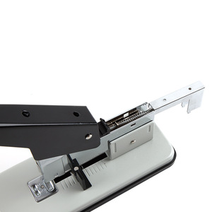 Qixin B3063 Heavy Duty Stapler 200 <b>Sheet</b> Capacity <b>Thick</b> Type Office Use - Product Image 5