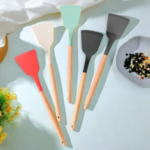 Spatules en silicone à manche en bois, ensemble de 5 pièces, antiadhésives, résistantes à la chaleur, pour la cuisine à domicile - Product Image 2