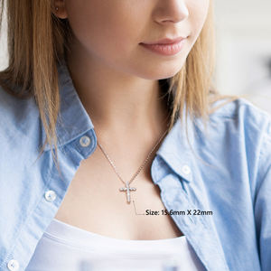 Envío Gratis, Joyería Religiosa Cristiana, Plata S925, Collar con Colgante de Cruz de Lujo con Diamantes CZ Chapados en Oro de 14K para Hombre y Mujer - Product Image 3