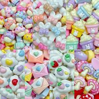 Moules en résine à motifs de dessins animés pour la création de décorations DIY : enveloppes, gâteaux, verres à glace, épingles à cheveux, coques de téléphone, boucles d'oreilles, clous et objets décoratifs