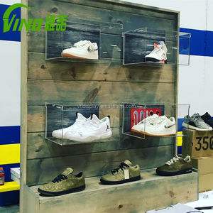 กล่องอะคริลิคติดผนังแบบใส กล่องโชว์พร้อมฝาเปิดสำหรับตุ๊กตาในร้านค้าปลีก - Product Image 5