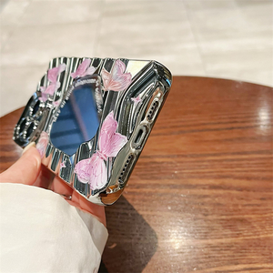 Coque de téléphone portable miroir ondulé pour femme, motif castor et papillon plaqué argent, pour iPhone 17, 16, 15 Pro - Product Image 4