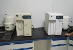 5L/h máy nước siêu tinh khiết của trường thiết bị phòng thí nghiệm giá thấp nhà máy - Product Image 2