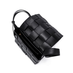 Sacs à main pour femmes en cuir PU à motif tissé, tendance actuelle, sacs à bandoulière pour femmes, petits sacs à main pour appareil photo avec sangle - Product Image 3