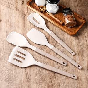 Ensemble de spatules en silicone, 4 pièces, résistantes à la chaleur, antiadhésives, ustensiles de cuisson, outils de cuisine pour la cuisson et la pâtisserie - Product Image 1