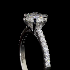 Anillo de diamante Spark Lab clásico Ajuste de punta de corte redondo Oro de 14K 18K - Product Image 4