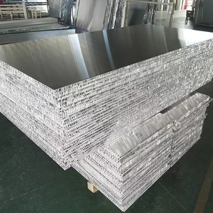 Panneau de porte d'armoire de cuisine en nid d'abeille en aluminium de remplissage de porte intérieure étanche pour le bâtiment et la construction - Product Image 3