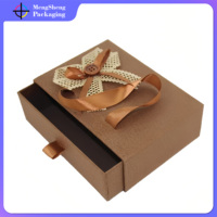 Ruban d'emballage de boîte rigide en papier de carton de taille personnalisée Boîte de tiroir de luxe avec poignée en ruban