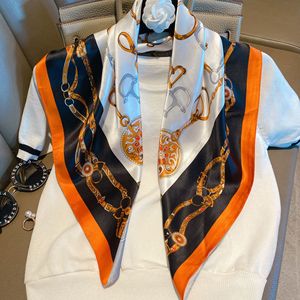 Écharpes en soie chinoises vintage <span class=keywords><strong>de</strong></span> haute qualité à motifs floraux pour femmes, en crêpe satiné uni, cadeaux 100% soie <span class=keywords><strong>de</strong></span> mûrier carrée - Product Image 3