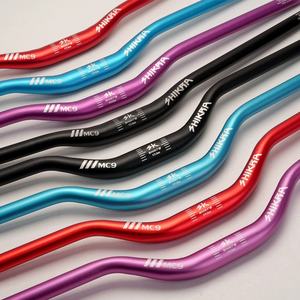 Manubrio de <span class=keywords><strong>Bicicleta</strong></span> de Montaña de Aleación de Aluminio 31.8x780mm, Cross-Country, Speed Drop, Elevación Horizontal, Alargamiento HB-MC9 China - Product Image 3