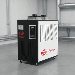 Enfriador de Agua Industrial DEW 2 TR, Sistema de Enfriamiento por Aire, 415V, Tanque de Acero Inoxidable, Compresor Emerson Copeland, Unidad de Serpentín de Cobre - Product Image 3