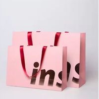 Sacs en papier cartonné personnalisés de haute qualité, sacs cadeaux roses pour vêtements et sous-vêtements, pour les petites entreprises, avec poignée en ruban