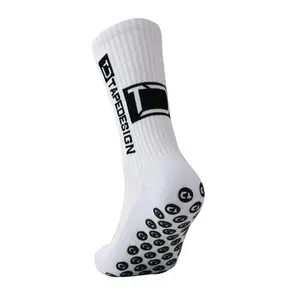 Low MOQ custom design athlete elite sporty socks professional men non-slip grip socks for football