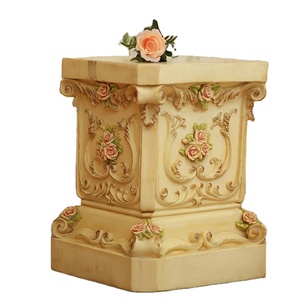 Décoration en céramique européenne - Vase de table en porcelaine peint à la main - Product Image 3