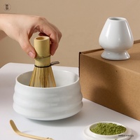 Nouveau kit de bol à thé matcha en céramique blanche moderne et populaire outils de luxe en gros ensemble cadeau matcha avec logo personnalisé