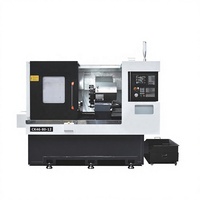 Centre d'usinage composite industriel CNC automatique pour le fraisage et le tournage de pièces métalliques