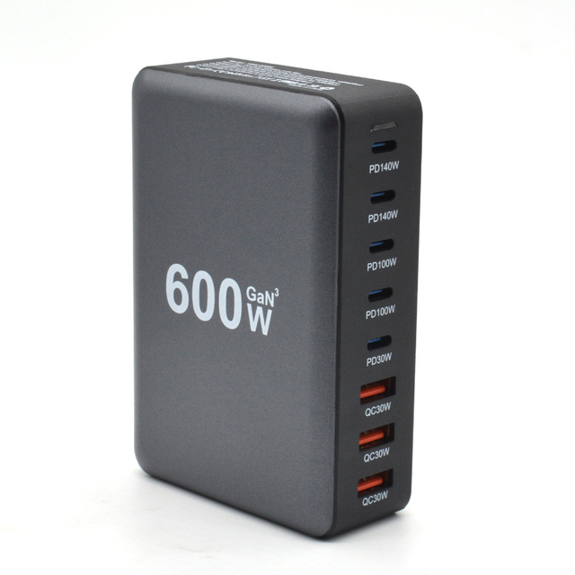 High Speed 600W GaN Desktop Fast Charger QC30W 140W USB-C Mobile Phone/Tablet/Laptop/Camera Eco-Friendly Charging Station