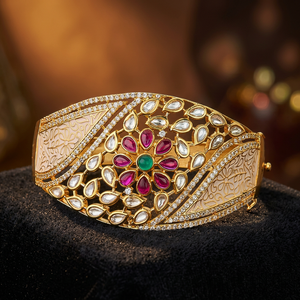 Bracelet manchette classique Kanhai Jewels avec placage or et zircon 45269 BLANC pour mariage et fiançailles - Product Image 3