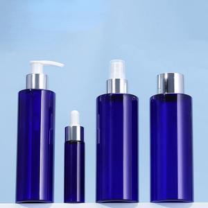 Flacon pulvérisateur en plastique PET 100ml 200ml 250ml, bleu, avec pulvérisateur à fine brume et anneau argenté mat, pour parfum, cosmétiques, toner, eau - Product Image 6