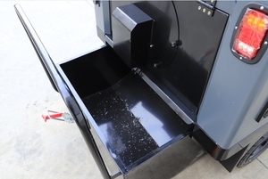 เครื่องทำความสะอาดถนนเครื่องกวาดถนนเครื่องกวาดพื้นกลางแจ้งเครื่องกวาดพื้นโรงงานอุตสาหกรรม Ali <span class=keywords><strong>Baba</strong></span> รับประกันการตรวจสอบซัพพลายเออร์ - Product Image 6