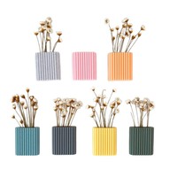 Vase moderne en céramique en forme de livre, mini vases à fleurs, aimant de réfrigérateur, mini ornement pour la décoration de la maison, vase unique pour les amoureux des livres
