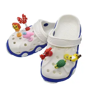 Charms per scarpe in PVC morbido estivo creativo Swingable fibbia a molla 3D tartaruga anatra fragola ape Croc scarpe Charms per la decorazione di zoccoli