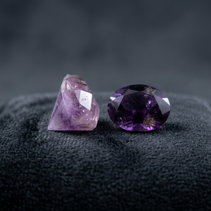 Perles brutes ovales polies en améthyste, pierre précieuse semi-précieuse naturelle, pour la fabrication de bijoux - Product Image 1