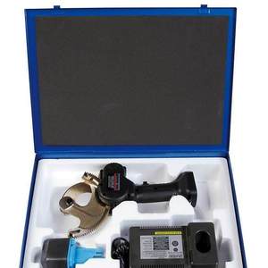 Coupe-tuyau rechargeable Izumi Rec-54M 12V 15 tonnes hydraulique portatif pour PEX PVC - Product Image 4