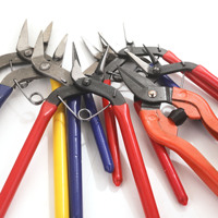 LAVIEMOT Ensemble de 3 pinces à bijoux en acier au carbone, kit d'outils comprenant des pinces à bec effilé et des coupe-fils ronds pour les fournitures