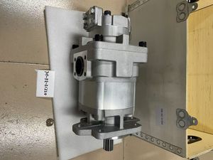 Pièces d'équipement pour niveleuses et bulldozers, numéro de pièce 705-52-31220, pompe hydraulique - Product Image 2