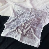 Écharpe en soie de style rétro, carrée de 70 cm, élégante pour femmes, bandana en soie, accessoire de mode pour la tête et le cou
