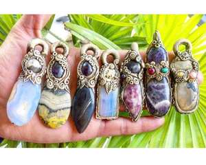 Lot de bijoux fantaisie en pierres naturelles mélangées faites à la main, pendentifs et bagues en argile polymère, avec pierres précieuses de guérison en cristal, vente en gros - Product Image 2