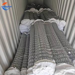 Nhà máy OEM cgl Cyclone dây lưới 100 chân PVC Chuỗi liên kết hàng rào CuộN nhúng nóng mạ kẽm Chuỗi liên kết hàng rào giá để bán - Product Image 1
