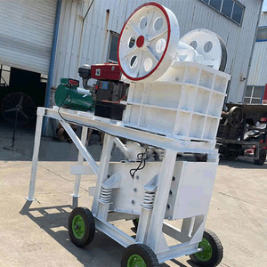 Nueva Trituradora de Mandíbulas Pequeña Automática 150x250 250x400 con Cinta Transportadora, Marca Zhengzhou Sinoma, Capacidad de 10-20tph, Trituradora de Piedra Móvil con Motor AC - Product Image 6