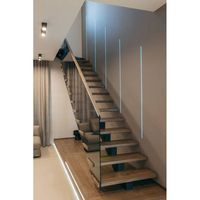 Escalier ultra-minimaliste personnalisable, résistant aux rayures, parmi les plus vendus par Prima Top Selling.