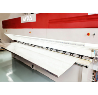 Machine professionnelle de rainurage vertical CNC pour tôles d'aluminium, fabrication de métaux, acier inoxydable, industrie décorative